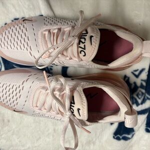 Nike Women's Light Pink Athletic Shoes